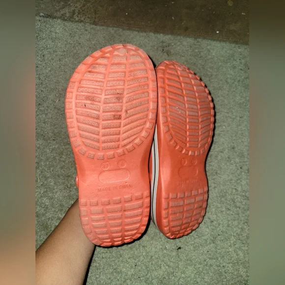 Crocs - Picture 2 of 2